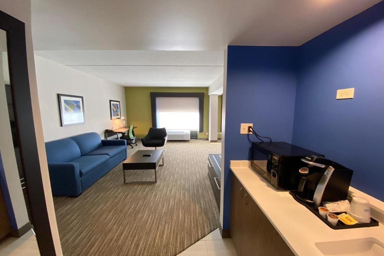 Holiday Inn Express & Suites - Prospect Heights By Ihg Eksteriør billede